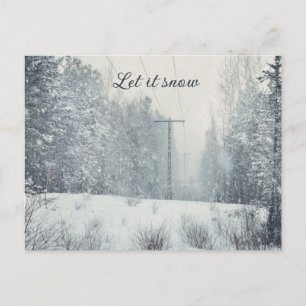 Cartão Postal De Festividades Neve no bosque invernal 