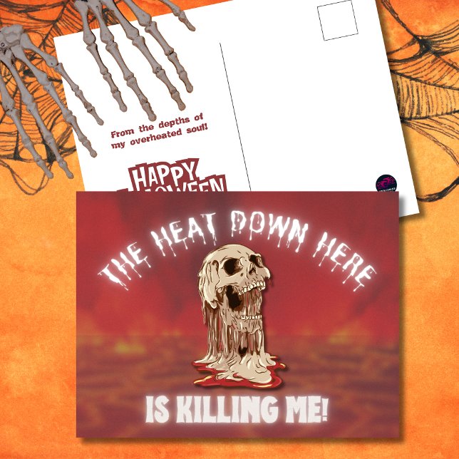 Cartão Postal De Festividades O Calor Aqui Em Baixo O Crânio De Halloween (Criador carregado)