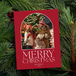 Cartão Postal De Festividades Orçamento Feliz Natal Foto Moderna Minimalista<br><div class="desc">Design de cartão de Natal simples e elegante com estilo minimalista e tipografia quic moderna Feliz Natal. Adicione sua própria foto personalizada em um quadro de arco para criar seu próprio cartão de feriado personalizado para familiares e amigos.</div>