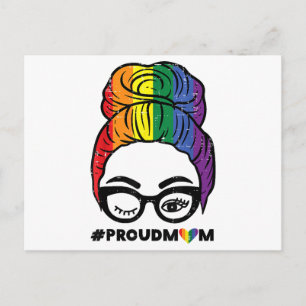 Cartão Postal De Festividades Orgulhosa Mãe Coque de Cabelo Desgrenhado Bandeira