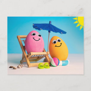Cartão Postal De Festividades Ovos com duro enrolados na praia