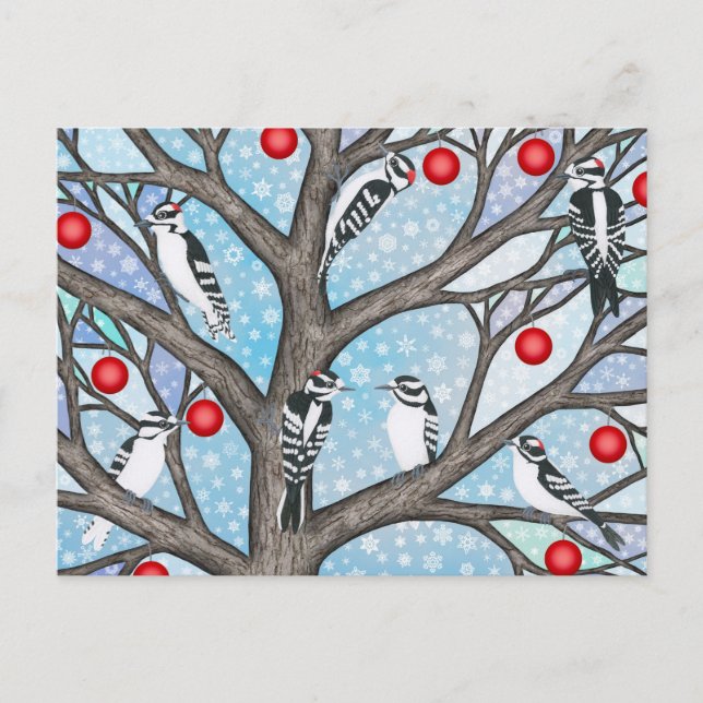 Cartão Postal De Festividades Pica-pau descendente na árvore de vidro manchada X (Frente)