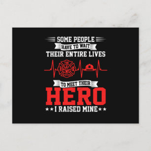 Cartão Postal De Festividades Presente do Bombeiro Bombeiros de espera de algu