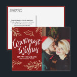 Cartão Postal De Festividades Red Warm Deseja Foto de Feriado para Caligrafia<br><div class="desc">Envie seus cartões de natal mais quentes para a família e amigos com este cartão postal de feriado personalizável. Apresenta caligrafia moderna com sotaques de folhas de ouro. Personalize adicionando seus detalhes. Este cartão fotográfico de Natal está disponível em outras cores e estoque de papelão. Itens correspondentes estão disponíveis.</div>