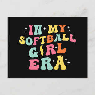 Cartão Postal De Festividades Retro Groovy Na Era Da Minha Moça De Softball