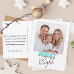 Cartão Postal De Festividades Retro Simples 1 FotoFeliz Brilhante Natal Azul<br><div class="desc">Esta Feliz festiva e Bright foi criada usando uma fonte moderna divertida de escrita e minha letra de bloco escrita em um estilo retrô em azul-aqua e vermelho tocado com minha mão pintou chapéu de Papai Noel com sombra e bagas para fazer sua foto familiar brilhar como estrela. Adicione seu...</div>