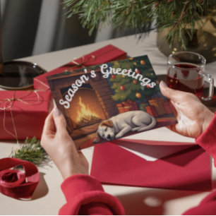 Cartão Postal De Festividades Saudações de Fim de Ano Cachorro Dormindo ao Larei