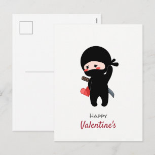 Cartão Postal De Festividades Shy Blushing Ninja segurando papel originami coraç
