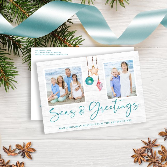 Cartão Postal De Festividades Teal Seas e Saudações Seashell Ornament Foto (Teal Seas and Greetings Seashell Ornament Photo Holiday Postcard)