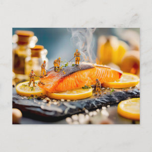 Cartão Postal De Festividades trabalhadores em miniatura grelhando salmão com li
