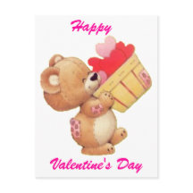 Ursinho E Uma Cesta De Corações