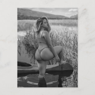 Cartão postal de foto de modelo de biquíni