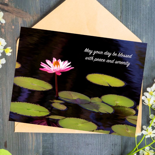 Cartão Postal de Lótus Rosa Com Paz e Serenidade (Embrace peace and serenity with this inspiring pink lotus, symbolizing purity and beauty.)