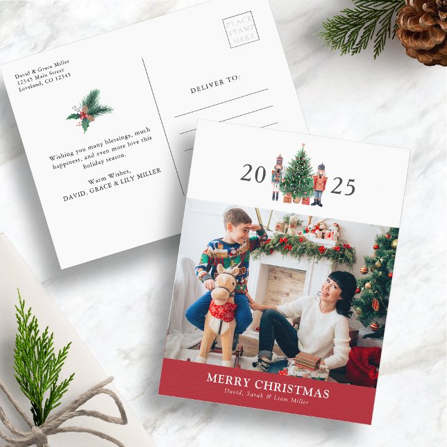 Cartão postal de Natal Feliz (Merry Christmas 2025 Nutcracker Red Photo Holiday Postcard
)