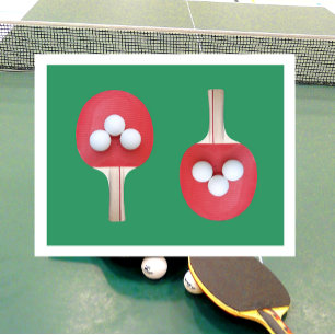 Cartão postal de raquete e bolas de Ping Pong