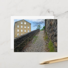 Cartão Postal Dean Clough Cobblestone Climb - O Espírito de Bran