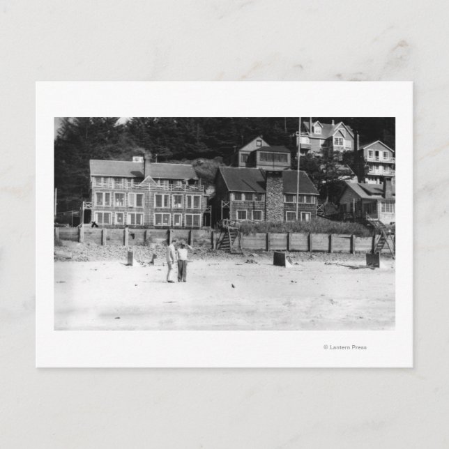 Cartão Postal DeLake, Oregon View of Canyon Drive Apts. (Frente)