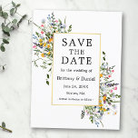 Cartão Postal Delicar Watercolor Flores Selvagens Douradas Salva<br><div class="desc">Modern Watercolor Anúncio do Noivado de Casamento de Flores Selvagem Salva o Cartão-Postal inclui flores silvestres amarelas,  cor-de-rosa,  roxas,  poeirentas,  azuis e brancas,  folhas de eucalipto,  folhas verdes de sábado e outras culturas botânicas numa armação de ouro.</div>