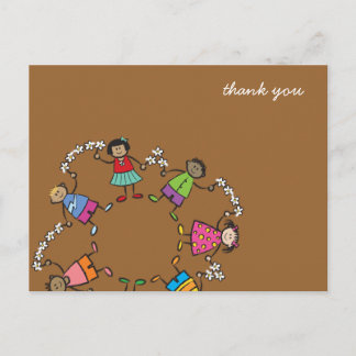 Cartão Postal Desenho Animado Crianças Felizes Amigáveis ao Redo