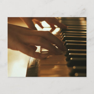 Cartão Postal Desenho de Piano Incrível