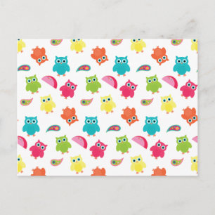 Cartão Postal Design de Coruja Colorida e Fofa com Padrão Paisle