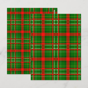 Cartão Postal Design de padrão xadrez tartã natal verde 