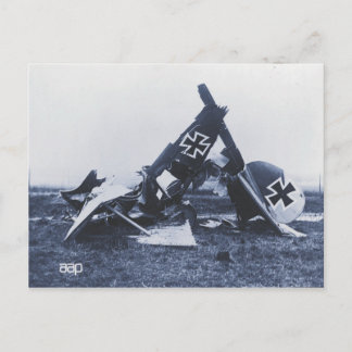 Cartão Postal Destroços da Primeira Guerra Mundial de um avião a