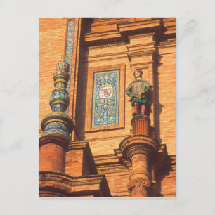 Cartão Postal Detalhe de estátua de cerâmica na Plaza de Espana 