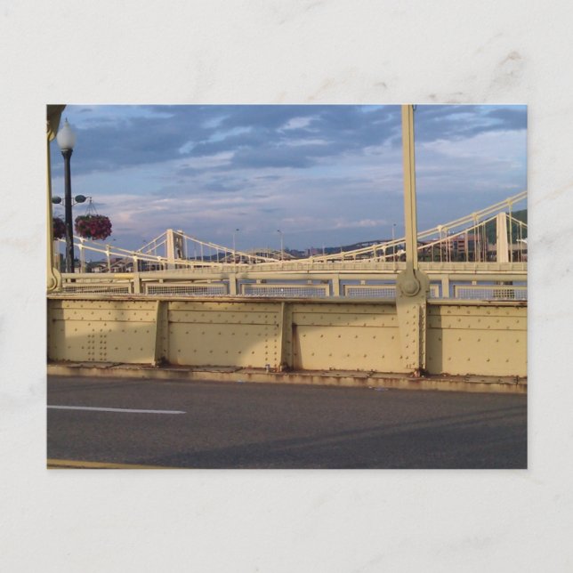 Cartão Postal Dia parcialmente nublado sobre as três pontes das  (Frente)
