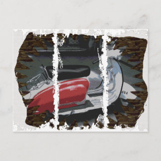 Cartão Postal Dirty 3Tall Boxes Postcard