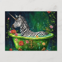 Cartão Postal Diversão do Unicórnio Zebra em uma Banheira