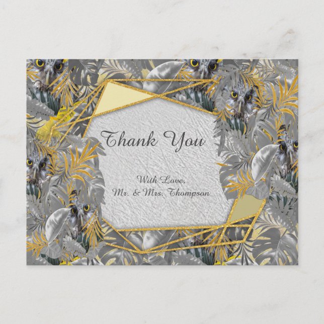 Cartão Postal Diversão Expressiva em Folhas de Amarelo e Cinza (Frente)