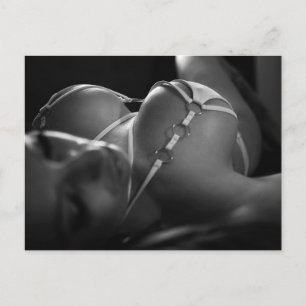 Cartão postal do modelo de lingerie