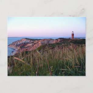 Cartão postal do pôr do sol e farol de Aquinnah