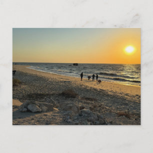 Cartão Postal do Pôr do Sol na Praia do Oceano