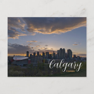 Cartão postal do pôr do sol no centro de Calgary C