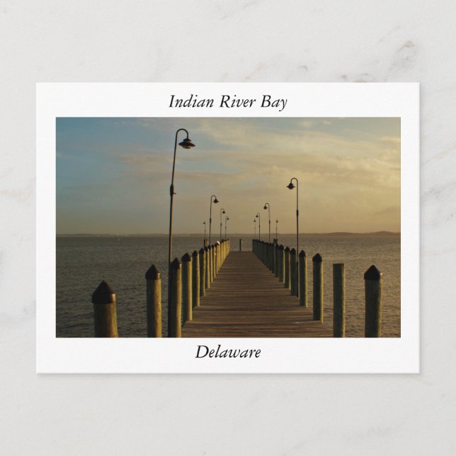 Cartão Postal Doca ao longo da Baía do Rio Indiano (Frente)