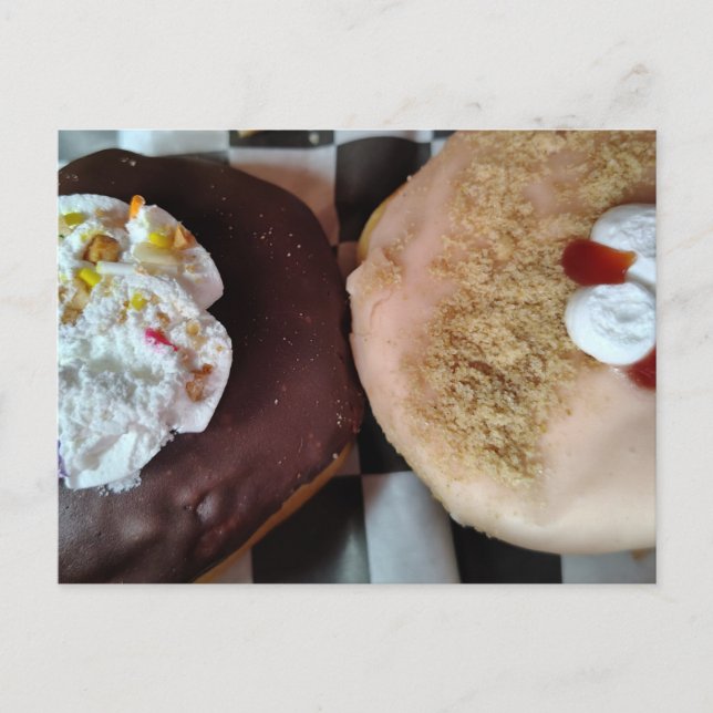 Cartão Postal Dois Donuts Deliciosos (Frente)