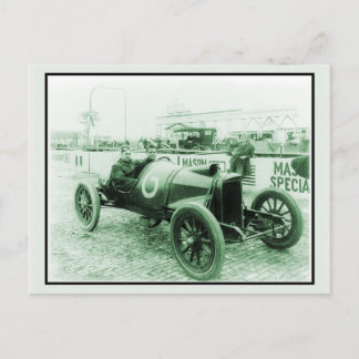 Cartão Postal Dois homens no carro de corrida antigo n° 6 Indy 5