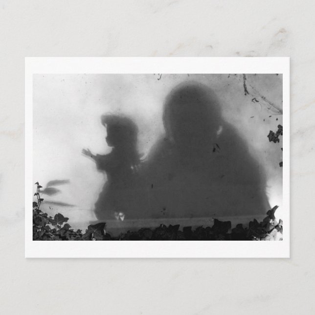 Cartão Postal Doll Portrait - Doll shadow (Frente)