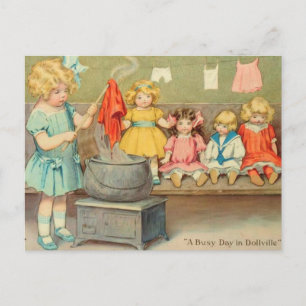 Cartão Postal Dolly Laundry Girl Vintage Brincando Bonecas