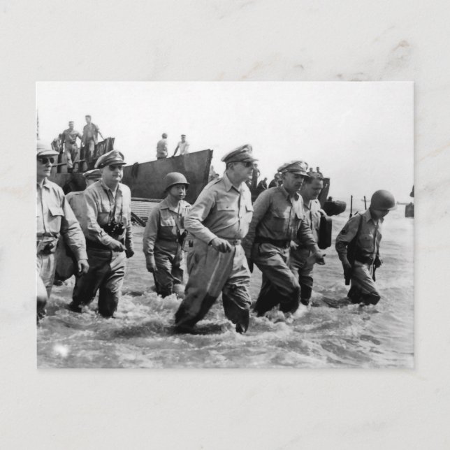 Cartão Postal Douglas MacArthur pousa na Ilha Leyte Philippine (Frente)