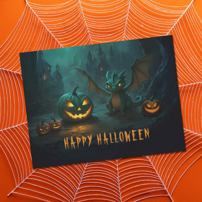 Cartão Postal Dragão Bonito do Halloween com Bombeiros Assustado (Criador carregado)