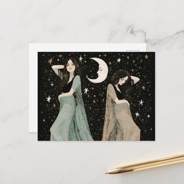 Cartão Postal Duas mulheres bonitas dançando ao luar da lua (Frente/Verso In Situ)