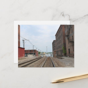 Cartão Postal Edifícios e Trilhos de Trem em Burlington, Iowa