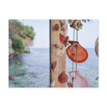 Ela Vende conchas marinhas