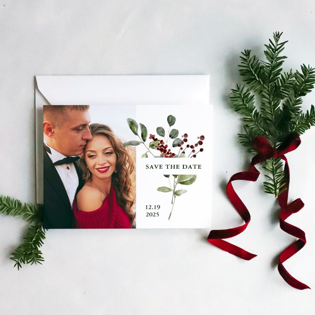 Cartão Postal Elegante Buquê | Férias Economize a Data com Foto (A simple and minimalist Christmas holiday wedding save the date with your photo)