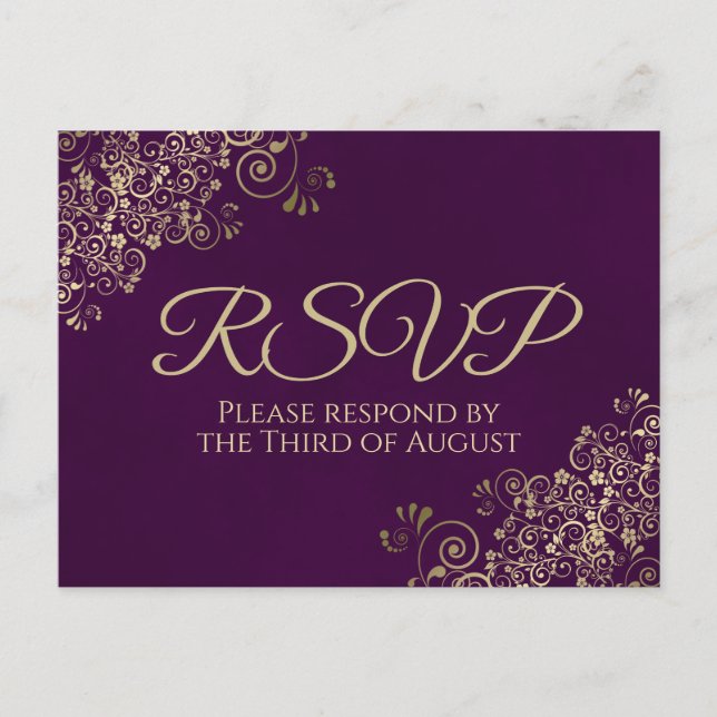 Cartão Postal Elegante Dourado Frils em Plum Purple Wedding RSVP (Frente)