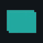 Cartão Postal Eleve seu Design com um fundo verde<br><div class="desc">Melhore seu design gráfico com um fundo verde e uma borda branca para um aspecto minimalista,  criativo e elegante. Explore o contraste de cores para um toque moderno</div>