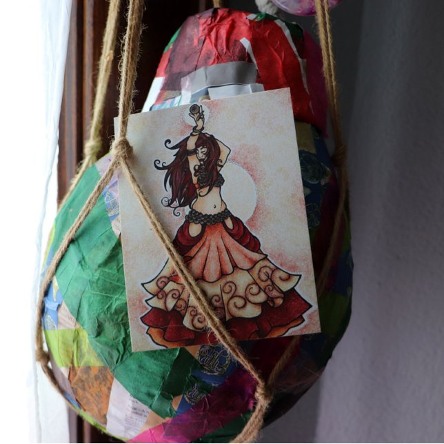 Cartão Postal Ember belly dance art (Criador carregado)